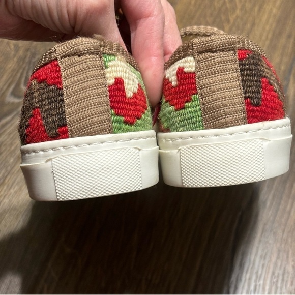 RES IPSA WOMENS KILIM SNEAKER SIZE 7 like new - Picture 8 of 12